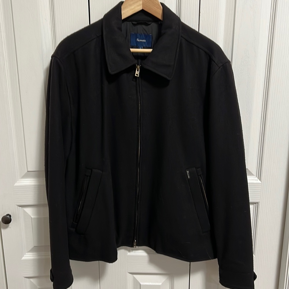 Faconnable Men’s wool blend coat. Black. Size Large